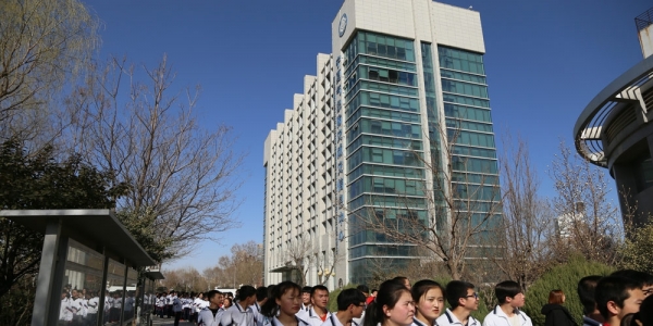 宁夏世界气象日活动热火朝天 参观者突破3000人-图2