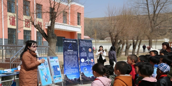 青海气象部门积极开展世界气象日宣传活动-图2