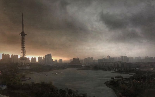湖南株洲：强对流来袭 乌云压城-图1