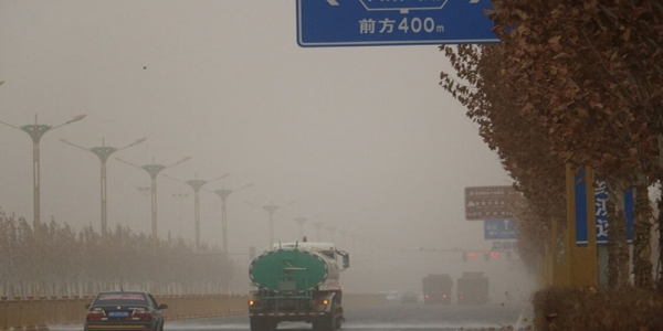 吐鲁番：今春首场沙尘天气来袭-图3