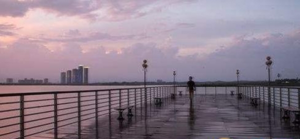 湖南未来三天全省小到中雨 长沙益阳暴雨伴雷暴冰雹