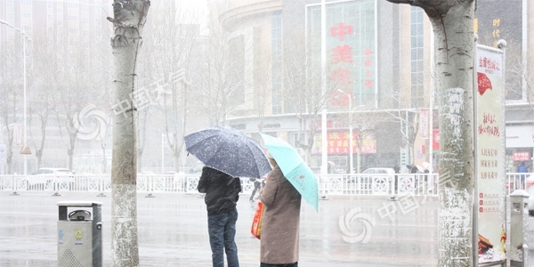 河北全省气温普降 北部地区雨雪现身