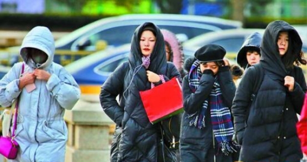 北京最高气温降至11℃ 未来三天多云为主