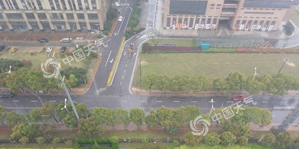 广东福建局地有暴雨 西北等地多沙尘