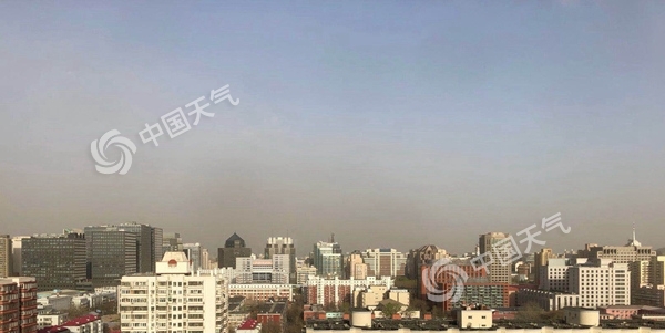 北京局地现扬沙 下班注意防护 
