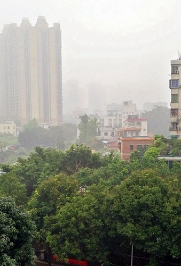 广东强降雨反复 今天粤西局地暴雨