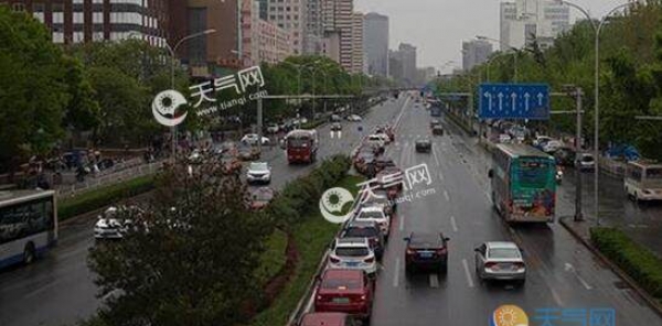 北京今迎降雨解高温 市内气温跌至19℃
