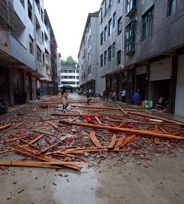 江西连遭强对流袭扰 各地灾情频现-图3