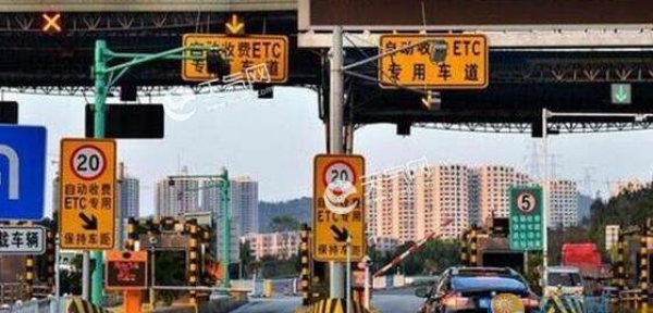 “五一”出行高峰期将至 昨日厦门加开多趟列车