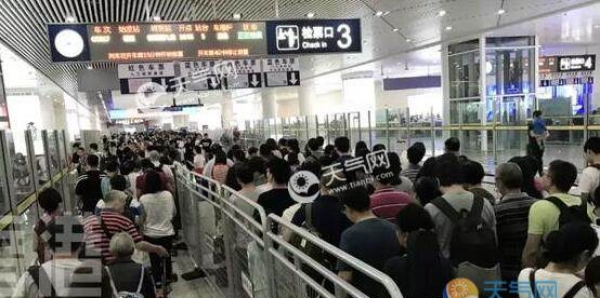 五一假日出行高潮将至 深圳加开6对临客列车