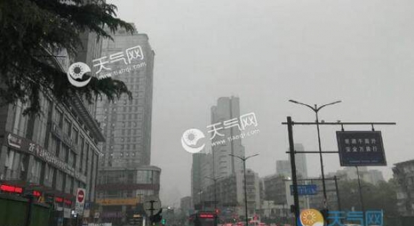 浙江雨水减弱转多云 今日杭州气温最高20℃