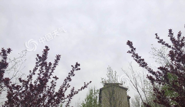北京今日有雨阵风6级