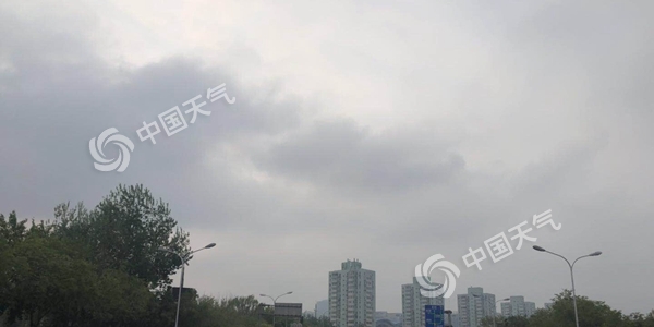 北京今起忙升温 好天气助力五一小长假