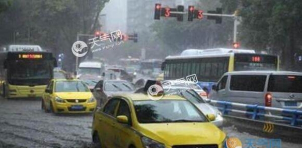 今起江西雨势范围扩大 南昌局地气温跌至19℃