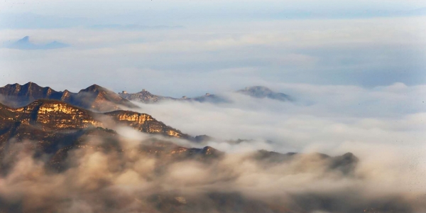 河北白石山再现云海 景色壮观-图1