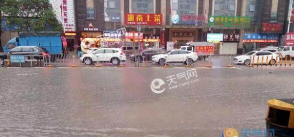 深圳发布暴雨黄色预警 这些易积水路段需避开
