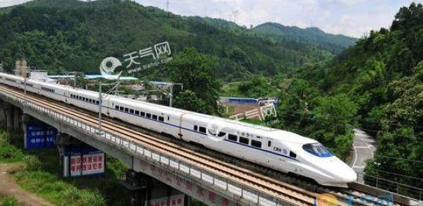 受汛期影响 福建南铁部分列车路径调整