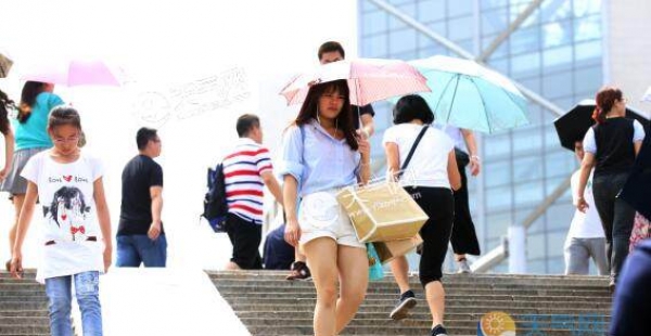 北京今日气温飙升至30℃ 周末两天局地有阵雨