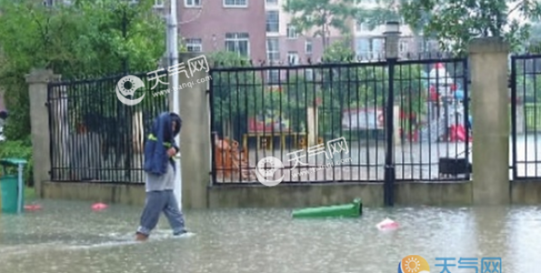 受暴雨积水影响 湖南长沙一幼儿园停课