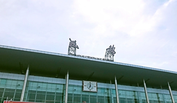今天四川有分散阵雨或雷雨 昼夜温差大
