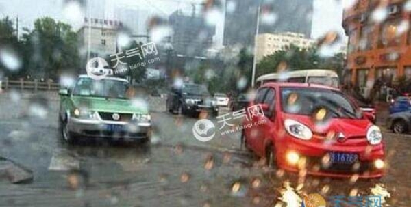 未来三天福建强降雨 局地气温高达30℃