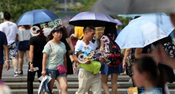 山东局地阵雨伴有7级大风 今日济南气温32℃