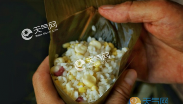 包粽子的方法与步骤图最简单 肉粽与甜粽最易懂的步骤流程