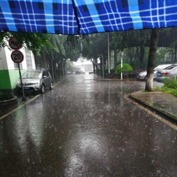 湖南雨水强势“霸屏” 今天长沙怀化等局地有暴雨