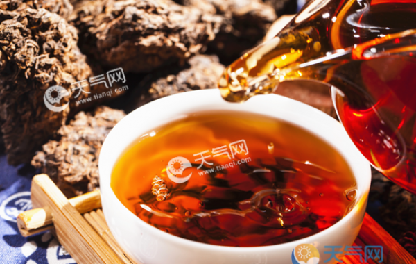 菊花普洱茶的功效与作用 菊花普洱茶减肥吗
