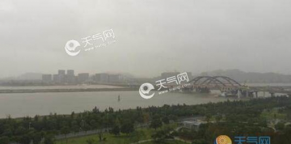 今天浙江全省迎明显强降雨 杭州最高气温跌至26℃