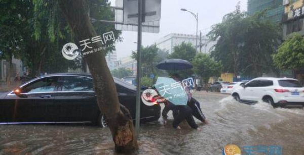 东北华北一带大风降温沙尘 重庆湖北等地雨势增大