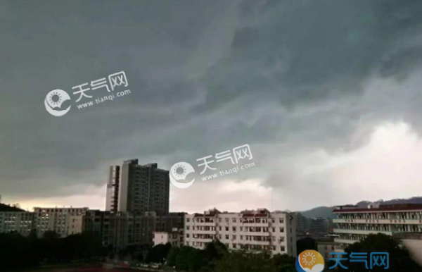 2019暴雨蓝色预警继续发布 海南广东福建大暴雨来袭