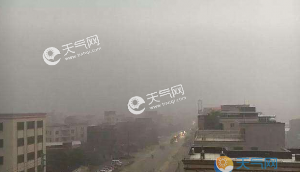 广东广西暴雨继续 东北仍有风雨天气来袭