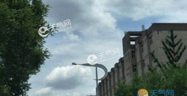 山东继续发布大风蓝色预警 济南气温回升至31℃