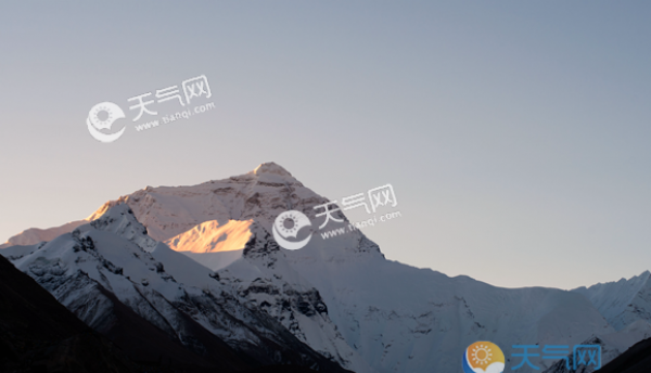 珠穆朗玛峰图片 壮观的珠峰峰顶全景图集