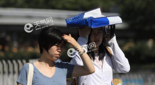 河南迎新一轮雷阵雨 省会郑州气温上升至30℃