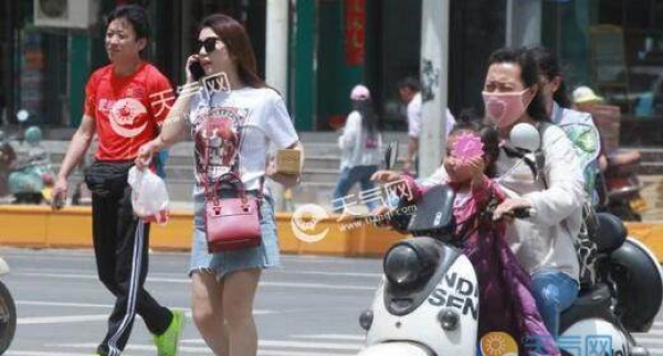 河南局地雷阵雨气温27℃ 明后两天进入高温模式