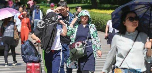 本周北京雷雨频繁光顾 市内气温回升至34℃