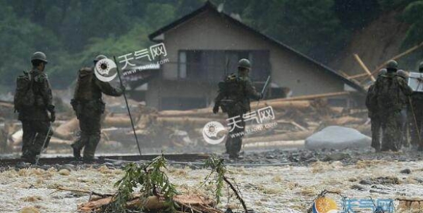日本九州暴雨已造成2人死亡 仍有山体滑坡的风险
