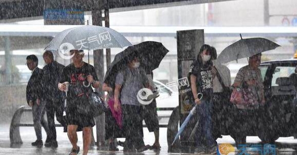 日本九州暴雨已造成2人死亡 仍有山体滑坡的风险