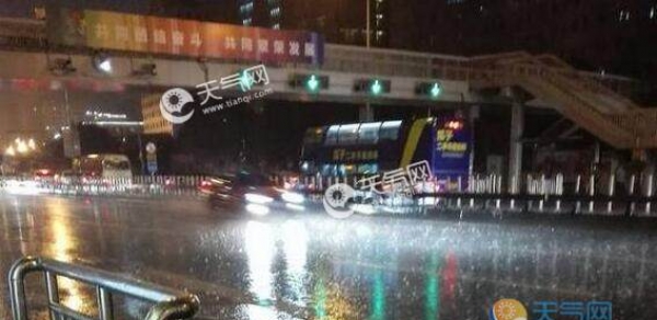 北京今天局地多雷雨天气 最高气温27℃体感凉爽