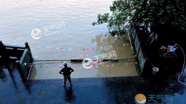湖北梅雨迎最后的疯狂 18日结束盛夏来临晴热高温