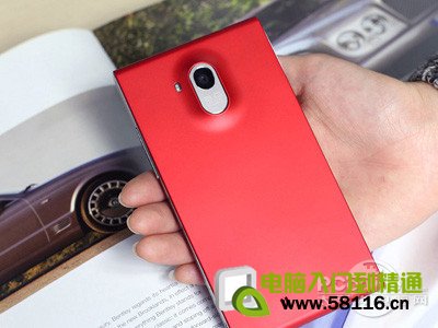 能看出手机的尺寸吗?