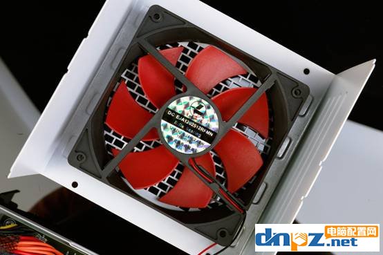diy组装电脑防坑技巧:劣质水泥PFC电源揭秘