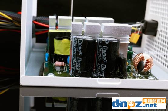 diy组装电脑防坑技巧:劣质水泥PFC电源揭秘