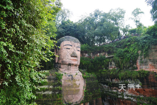 中国哪里烧香拜佛最灵 哪里的寺庙最灵验