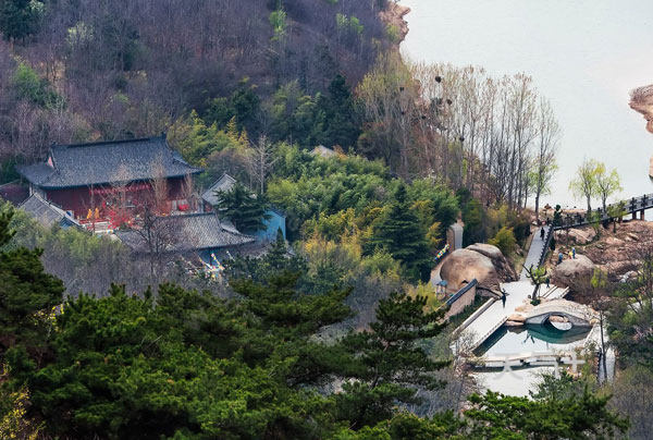 青岛的旅游景点有哪些 青岛人少景美的地方