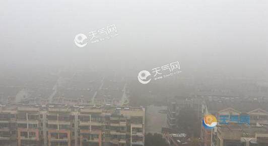 受浓雾霾天气 今晨江苏多条路段实施交通管制