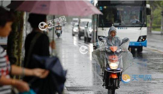 冷空气南下四川降温又降雨 今日成都气温最高仅20℃