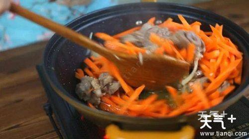 赵薇新疆羊肉手抓饭的做法 新疆羊肉手抓饭怎么做
